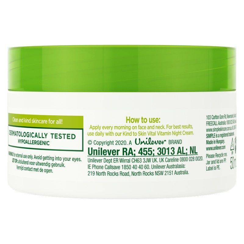 Дневной витаминный крем Simple Vital Vitamin Cream SPF15 Kind to Skin 50 мл (8710447486337) В00303464 фото