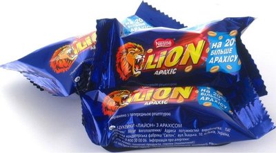 Упаковка цукерок Lion Арахіс 2 кг (4823000914155) 000028924 фото